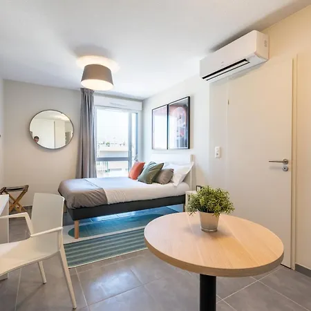 Student Factory Sud 아파트 *